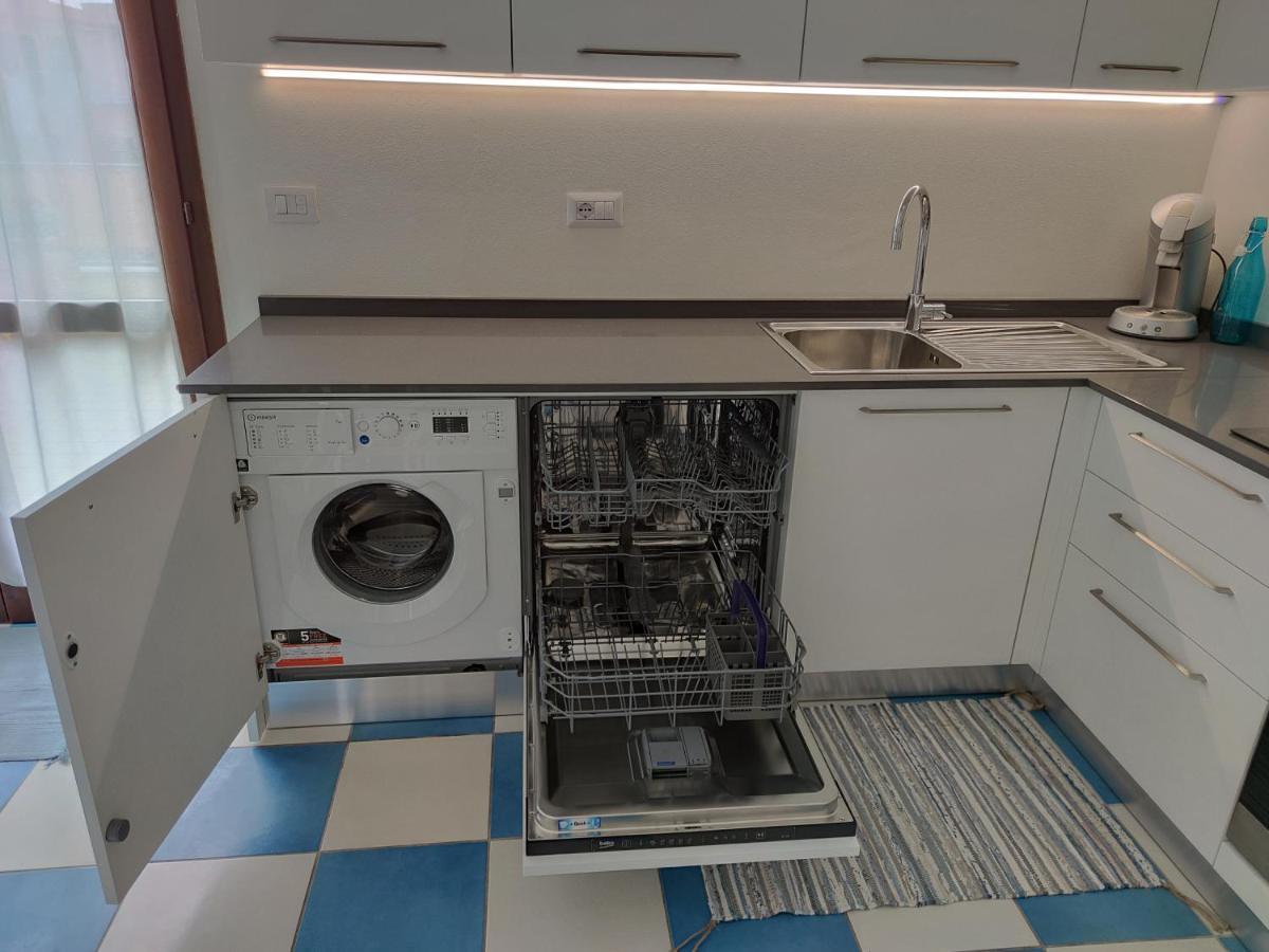 Appartamento L'Azalea - A Due Passi Da Numana Con Grande Terrazzo E Piscina Condominiale Stagionale Sirolo Exterior foto